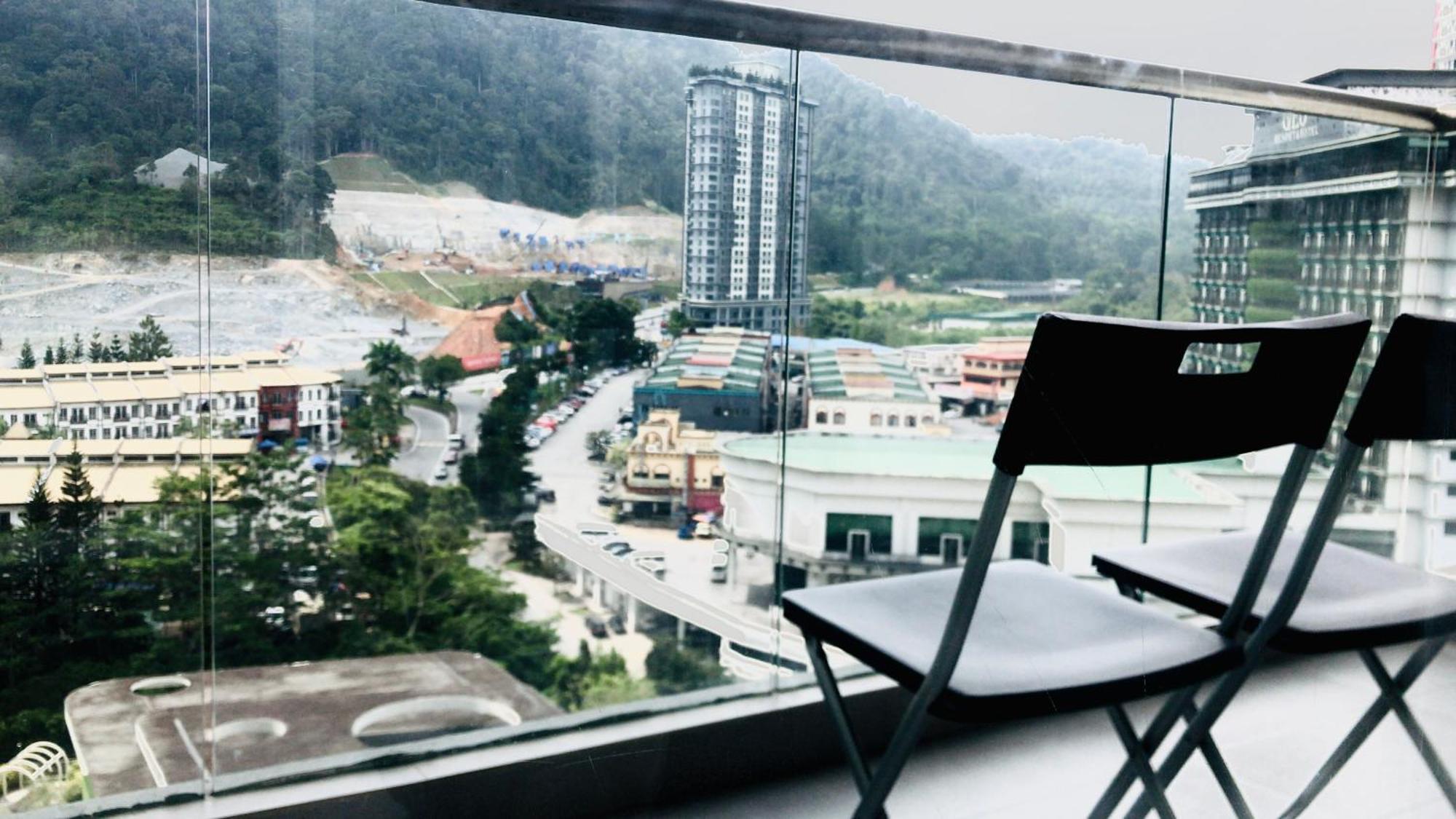 Genting Premium Suite Windmill Upon Hills By Jaz Home Suites Dataran Tinggi Genting Bagian luar foto